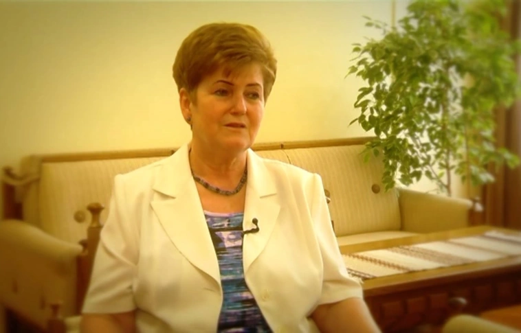 Igényesség, kíváncsiság, szaktudás, magabiztosság