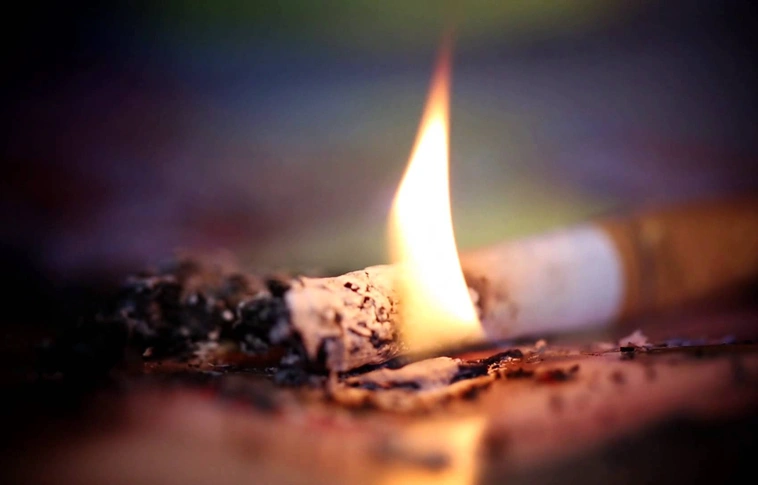 Tizenötezer doboz cigaretta volt a Nyírmeggyesen karambolozó csempészautóban