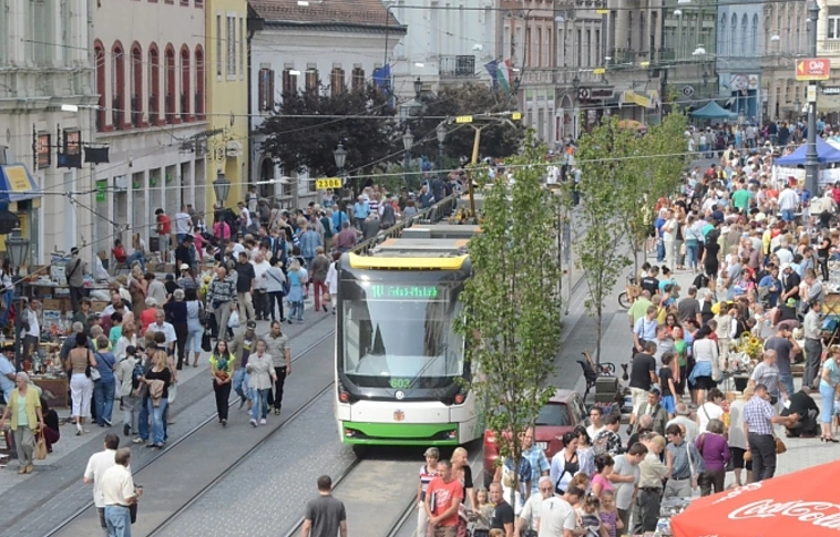 Főleg a gazdaságot fejlesztik és új munkahelyeket teremtenek 2020-ig