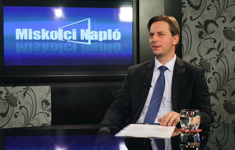 Áfa-csalások: cukor, hús, gabona és étolaj – ezekre figyel kiemelten a NAV