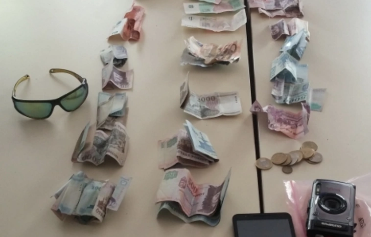 Őrizetben a strandolók megkárosítója