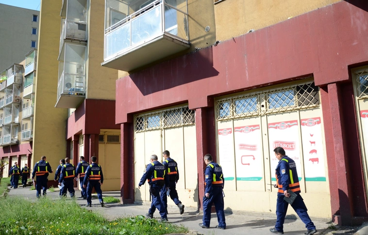 A Király utcán ellenőriztek a rendészek