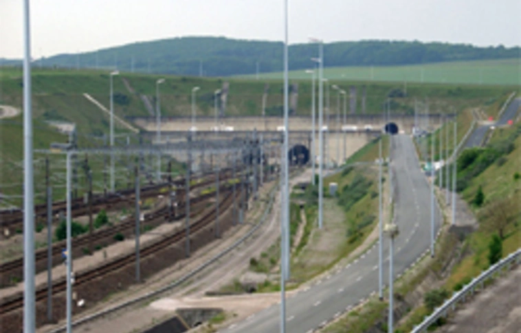 Négynapos sztrájk kezdődik pénteken a Csatorna-alagúton áthaladó Eurostar-vonatokon