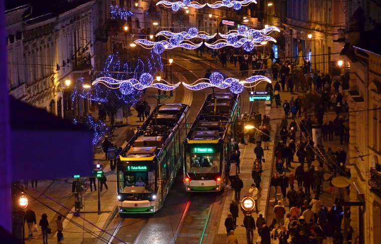 Hamarosan ünnepi fények világítanak
