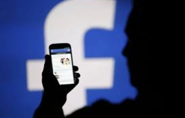 A Facebook álhírszűrő eljárást vezet be Németországban