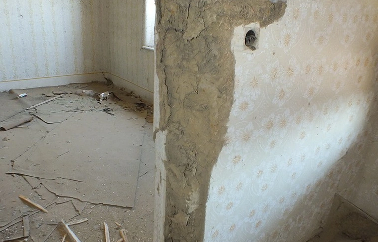 Hogy jut eszébe valakinek ajtót és ablakot lopni?