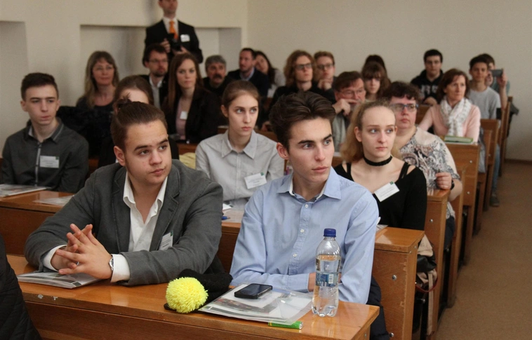 Középiskolás diákok sikere a Miskolci Egyetemen