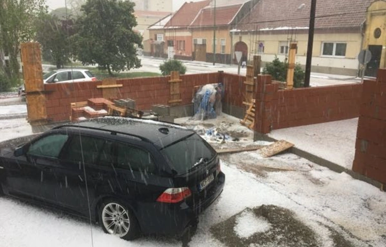 Jégeső árasztotta el Gyöngyös térségét