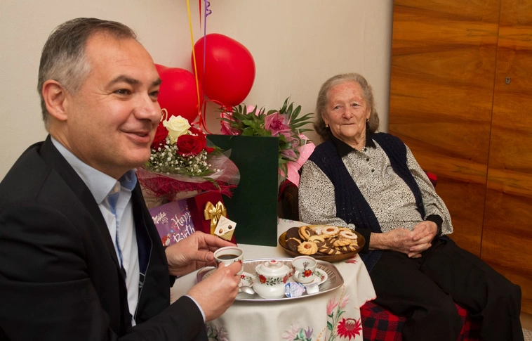 „El sem hiszem, hogy kilencvenéves vagyok”