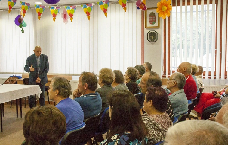 Fizetős lesz a parkolás a Selyemrét néhány utcájában