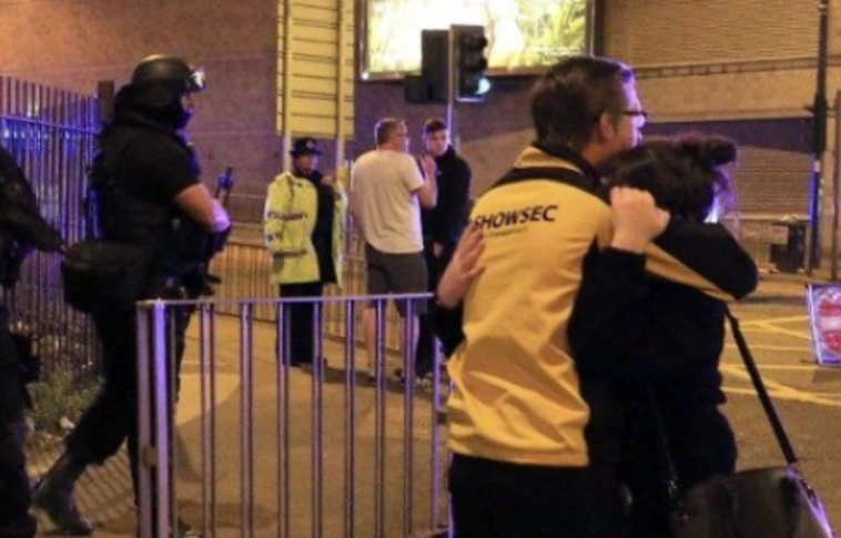 Robbantásos merénylet Manchesterben