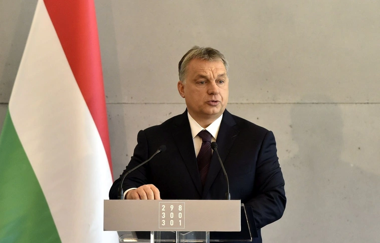 Orbán: A kommunizmus bűneit Nyugaton még ma is sokan mentegetik