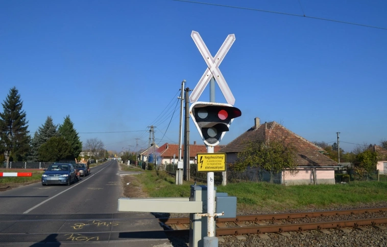 Több mint duplájára nőtt a balesetek száma a vasúti átjárókban – ellenőrzik ezeket