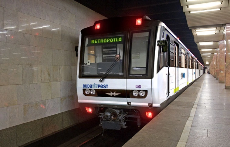 BKV: egy fakocka okozott problémát az egyik új metrószerelvényen