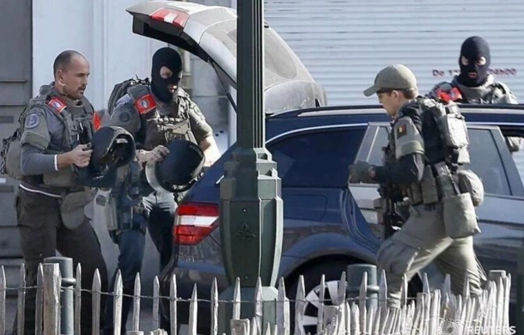 Egy fokozattal csökkentették a terrorkészültség szintjét Belgiumban