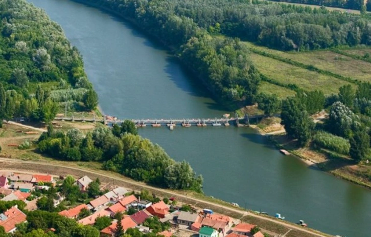 A Csanád nevet is felveszi Csongrád megye