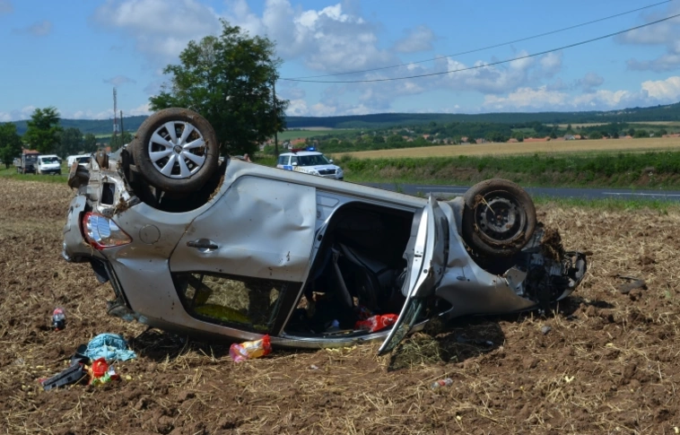 A csütörtök az autópördülések napja volt sajnos