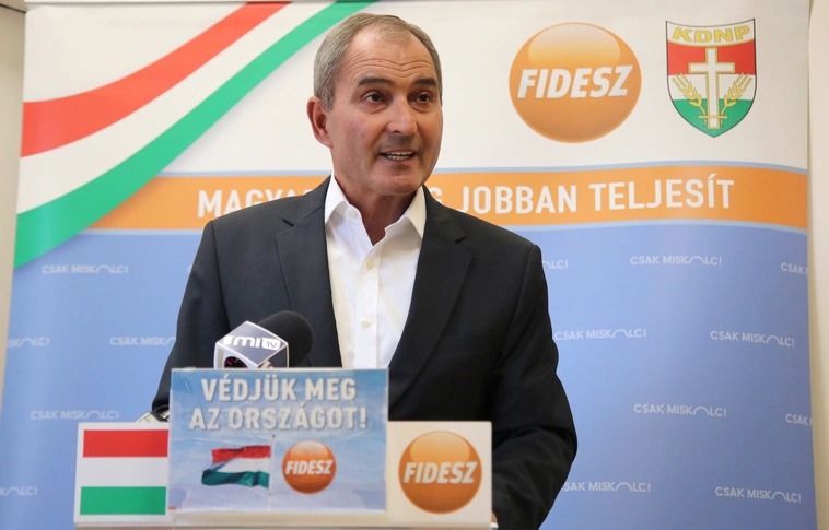 Hubay: "Ne engedjük, hogy mások döntsenek helyettünk!"