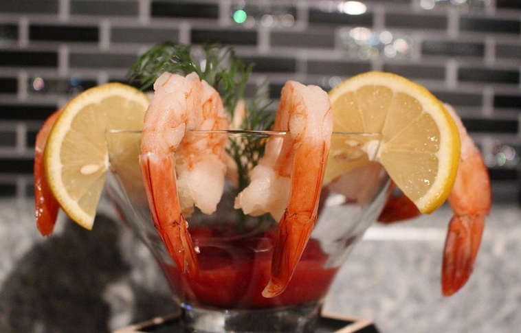 Ünnepi koktéltippek a mixertől: így lehet elkápráztatni a vendégeket
