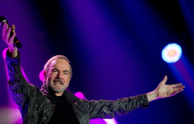 Neil Diamond Parkinson-kóros, nem turnézik többet