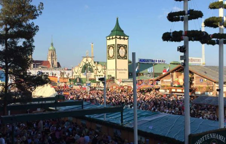 Ismét hatmillió fölé emelkedett a müncheni Oktoberfest látogatóinak száma