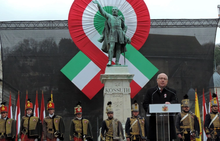 „Miskolc legyen a jövőé, a fiataloké! Tegyünk a fiatalokért, és tegyünk a fiatalok városáért!”