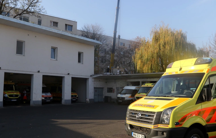 Új napelemes rendszer: csaknem tizenötmilliót spórolhat évente a mentőállomás