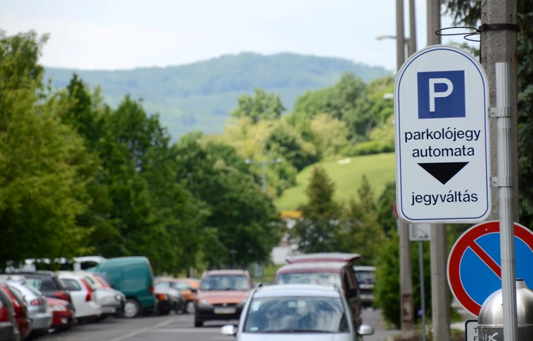 Ingyenes a parkolás Miskolc város napján