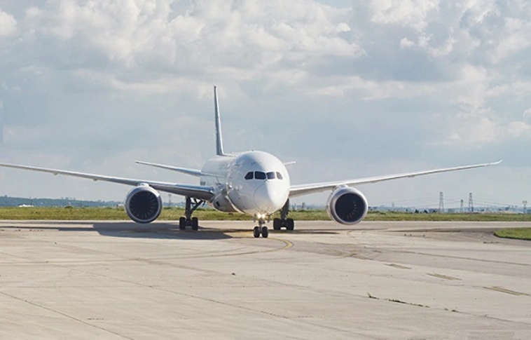Újra indít és fogad járatokat a budapesti repülőtér