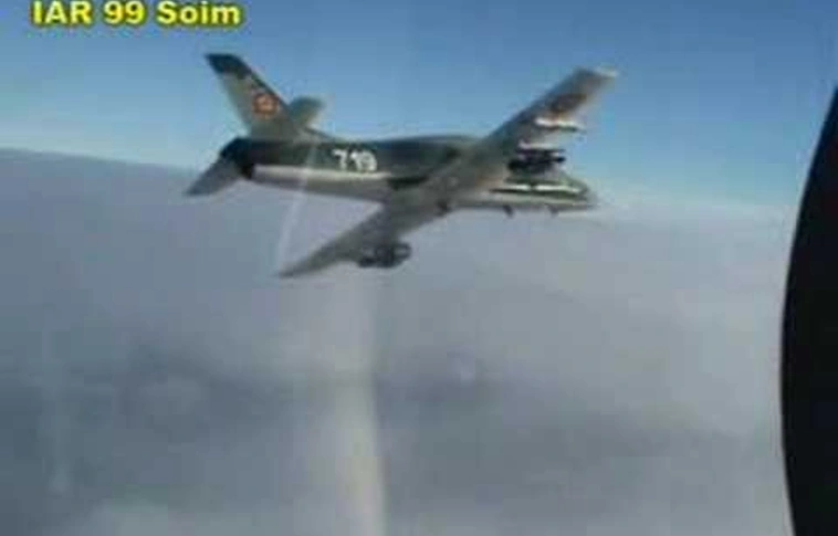 Lezuhant Romániában egy katonai kiképzőgép