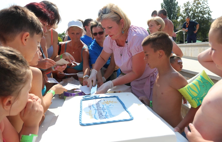 Így ünnepeltek az ötéves Selyemréti Strandfürdőben (Képgalériákkal!)