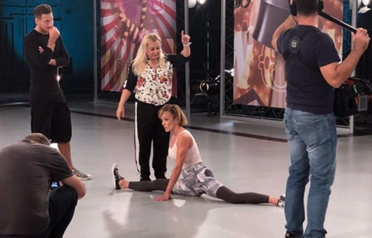 Balesetet szenvedett Szandi a próbán