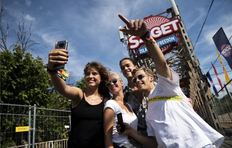 Már érkeznek a fesztiválozók a Szigetre