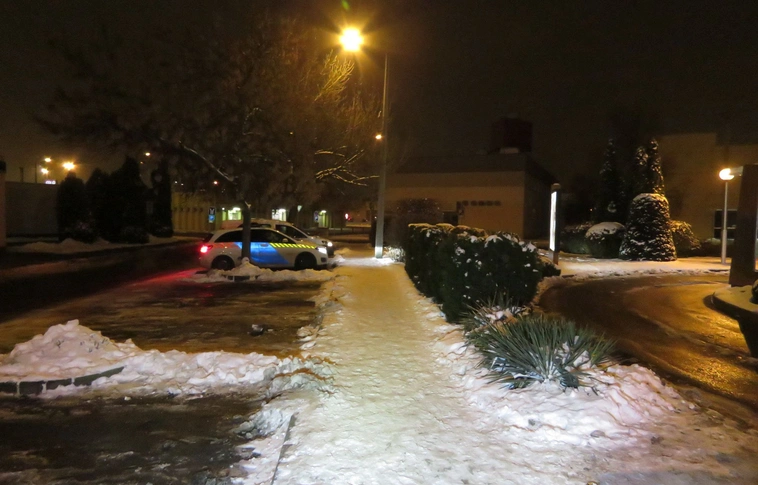 Két nőt is megtámadott vasárnap hajnalban Miskolcon