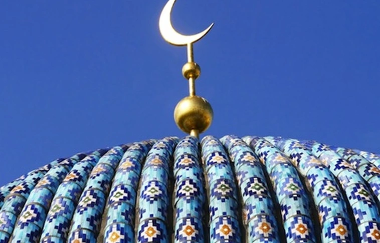 Áttért az iszlám vallásra a muzulmánellenes holland PVV egyik volt tagja