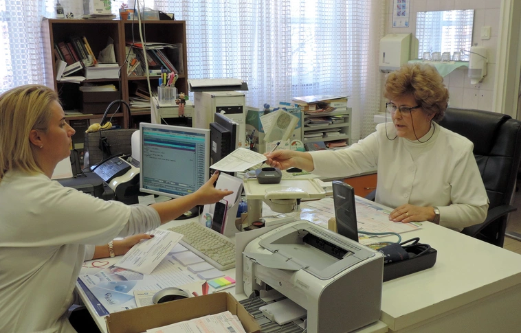 Kásler: 5,8 milliárd forintra pályázhatnak háziorvosi praxisok és praxisközösségek