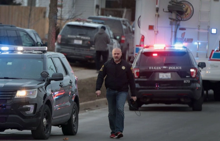 Több halottja van a Chicago melletti lövöldözésnek, meghalt az elkövető is