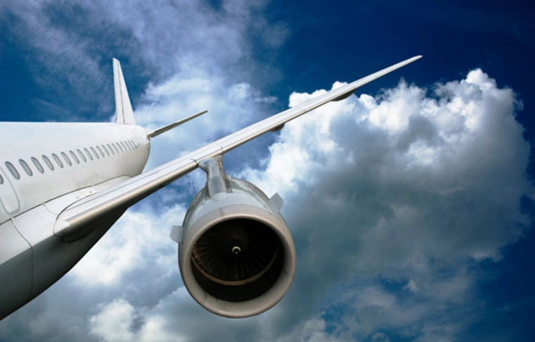 Utas rosszulléte miatt megszakította útját egy repülőjárat Budapesten