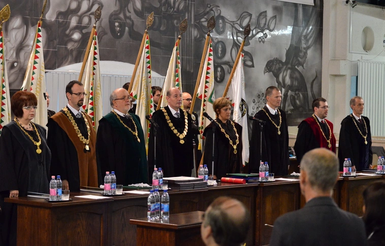 Idén mintegy ezer végzős vette át diplomáját a Miskolci Egyetemen
