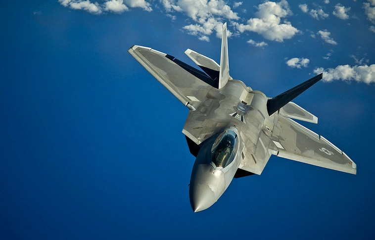 Washington F-22-eseket vezényelhet Európába