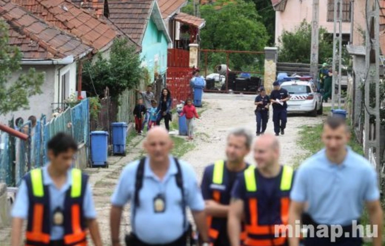 Az ombudsman jelentése ellenére folytatódnak Miskolcon a hatósági ellenőrzések