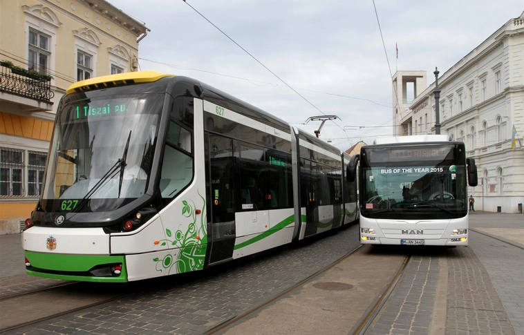 Kellemes a klíma a villamosokon – felüdülés az utazás a hőségben