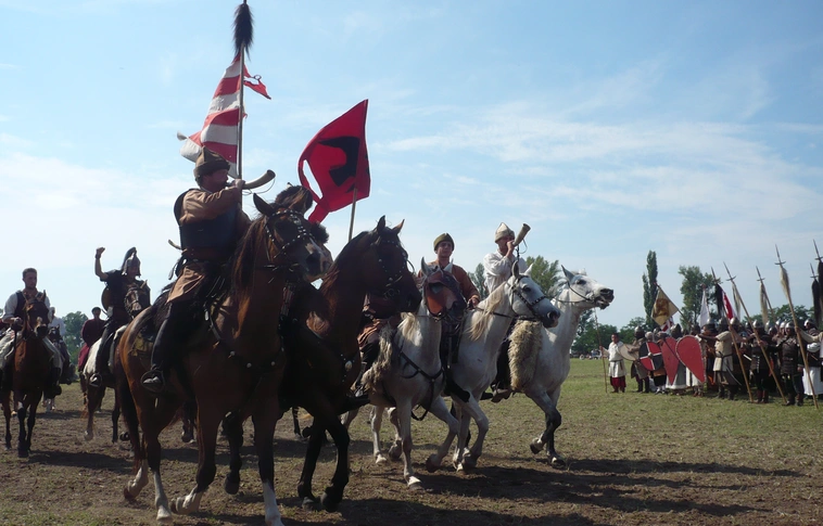 Lezáratlan múlt – jubileumi magyar őskutatási fórum a Diósgyőri várban