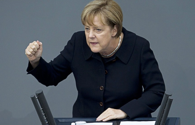 Merkel: a menekülteknek be kell illeszkedniük, a védelemre nem szorulóknak távozniuk kell
