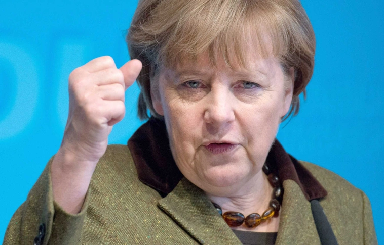 Merkel kitart és büszke, hogy Németország barátságosan fogadja a menekülteket