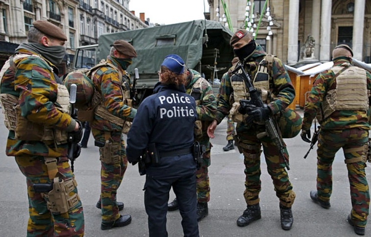 Merényletekre készülő feltételezett terroristákat vettek őrizetbe Belgiumban