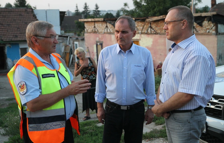 Újabb hatósági ellenőrzést tartottak csütörtök este a Ruzsini utcában