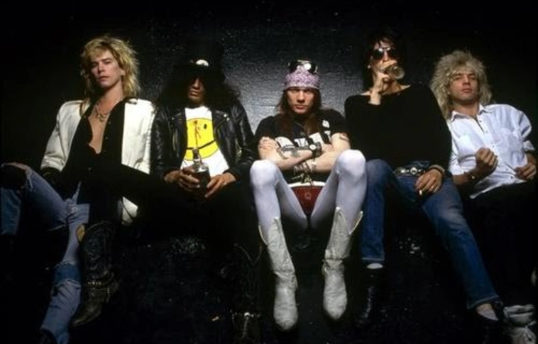 Jelek, amik alátámasztják: újra összeállhat az eredeti Guns N’ Roses