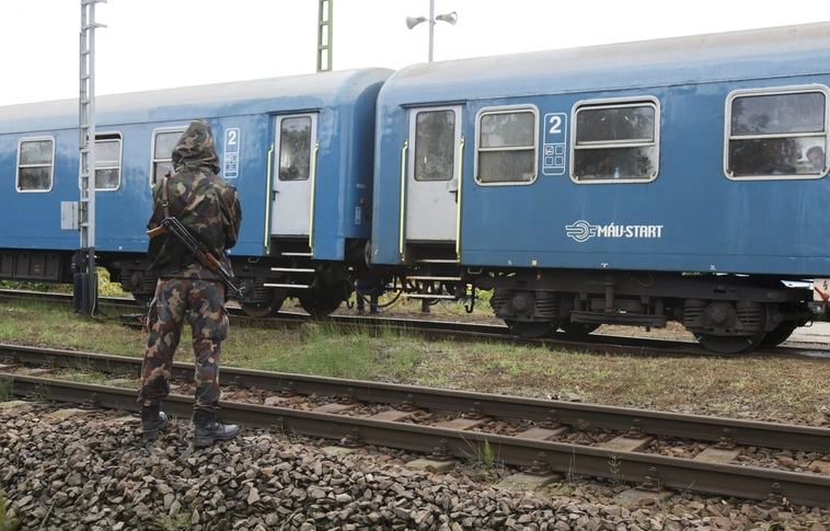 Több mint 4700 katona van a déli határon