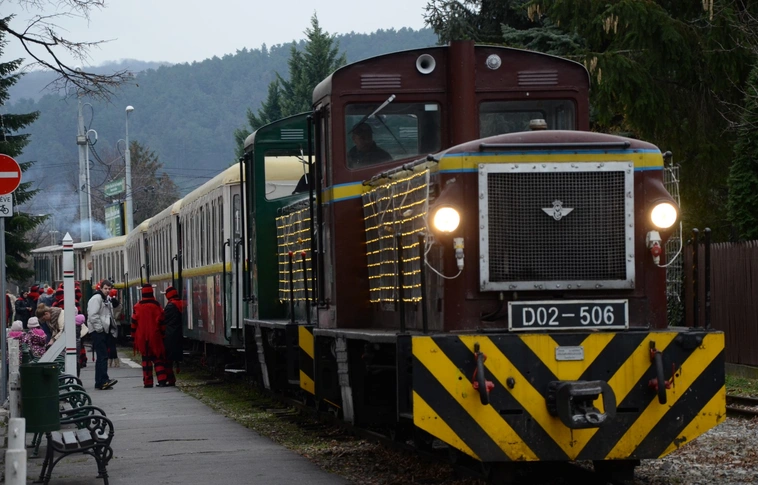 Csaknem húszezren utaztak a Diósgyőri Mikulásvonaton